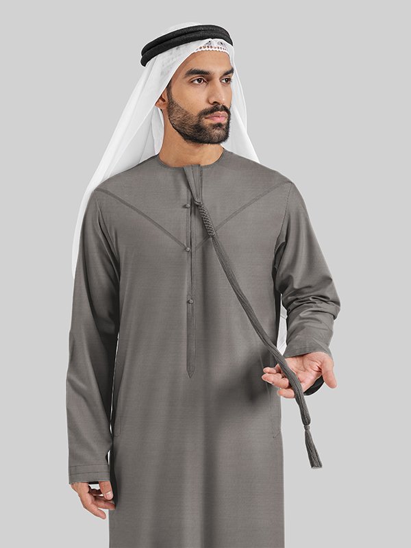 Alternative view of Lustre Ash Emerati Kandoora