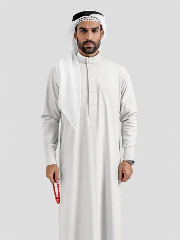 Alternative view of Pure Essence Dutch White (Japan) Saudi Kandoora