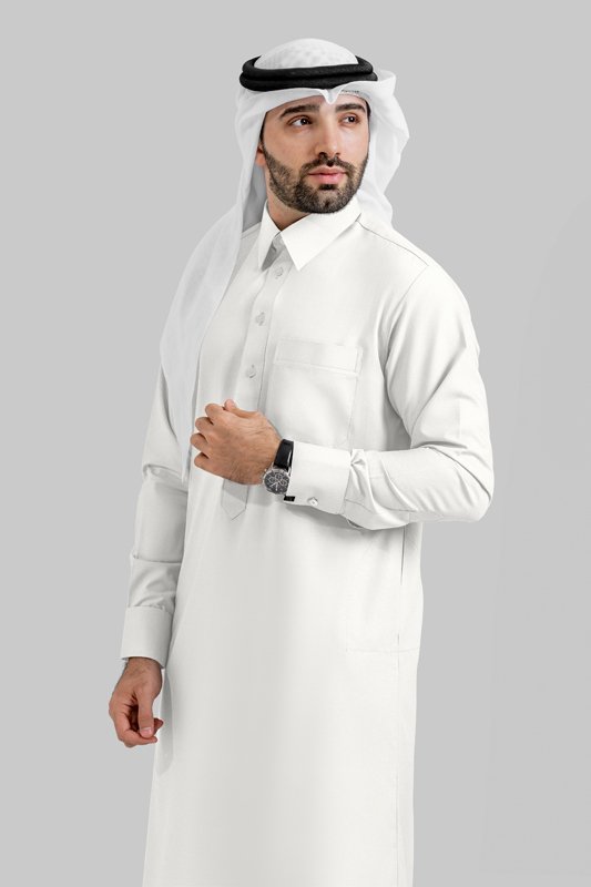 Alternative view of Pure Essence Dutch White (Indo) Qatari Kandoora